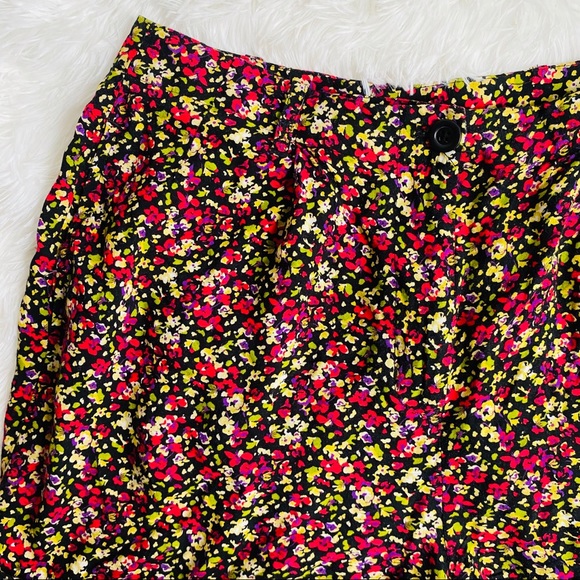 American Apparel High-Waisted Floral Shorts - Picture 2 of 3
